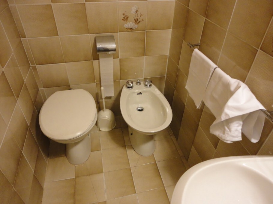 Туалетная комната с биде