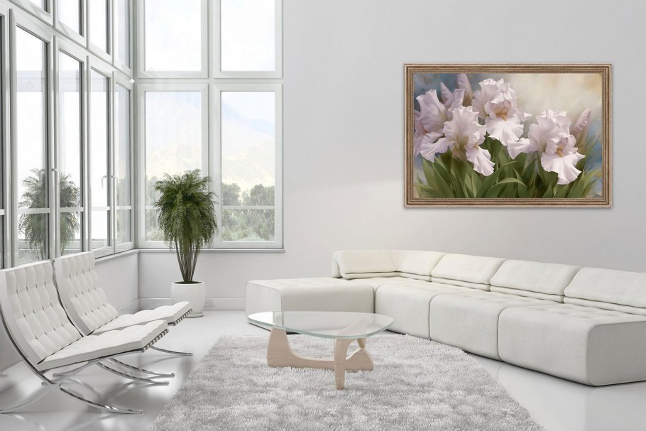 Светлый интерьер с картиной