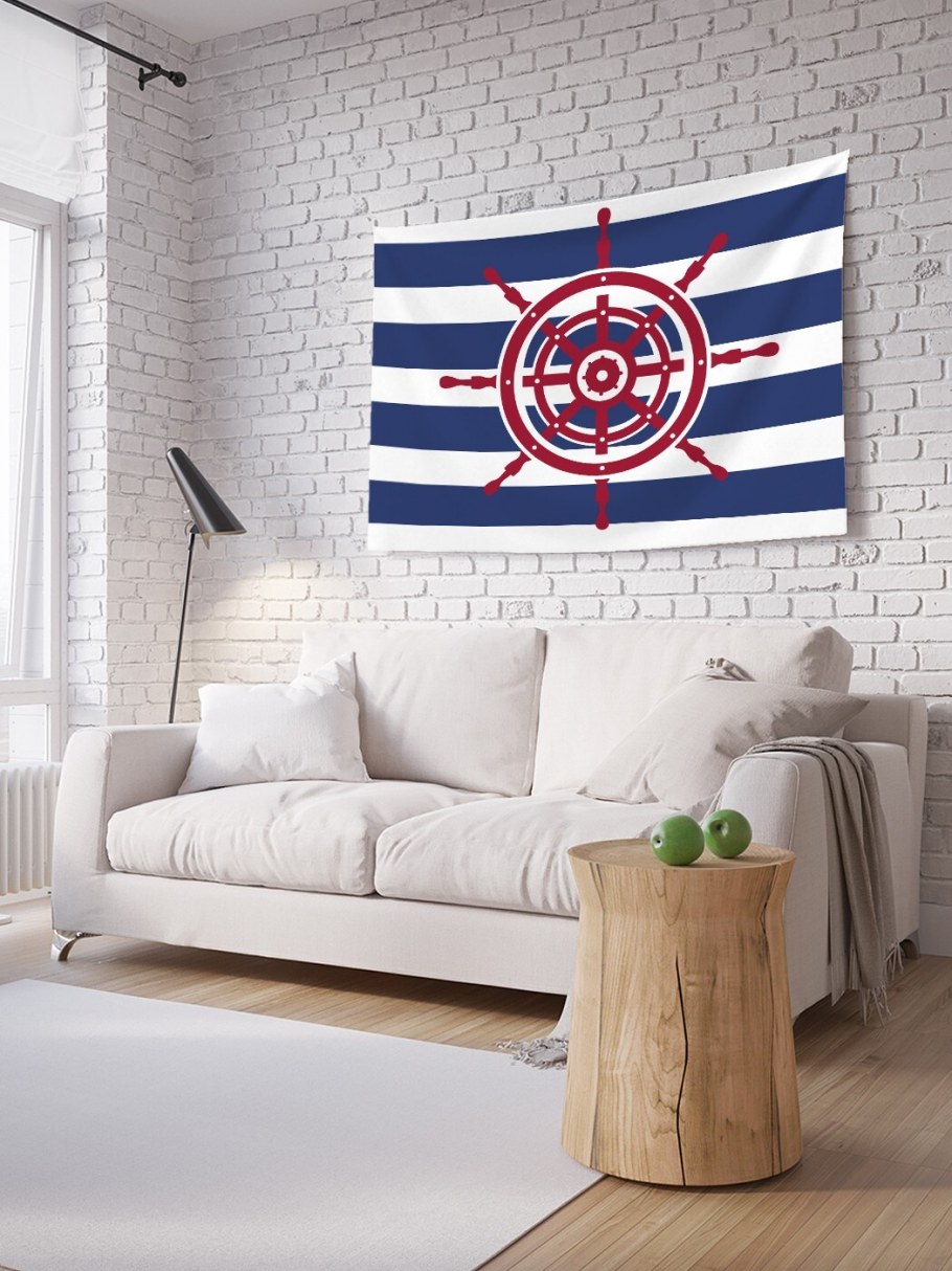 Полосатая желтая стена