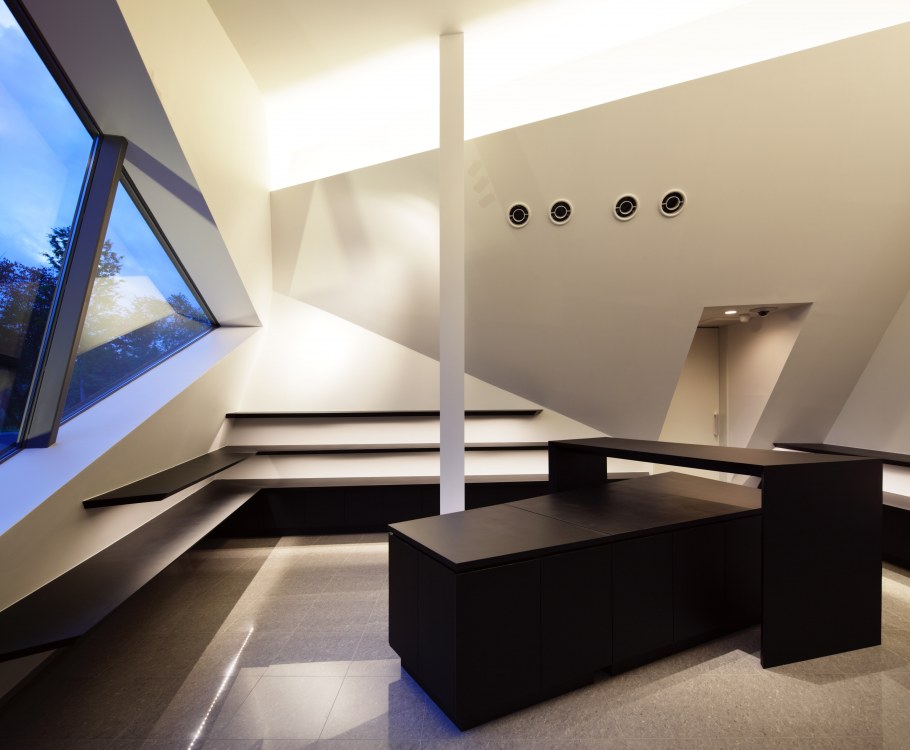 Интерьер в стиле Деконструктивизм