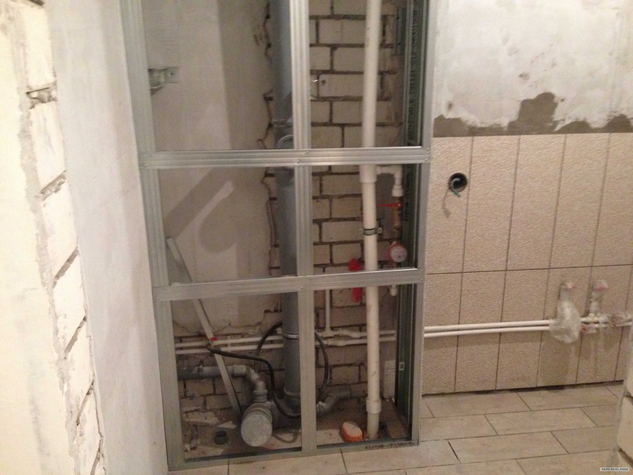 Гипсокартонный короб для труб