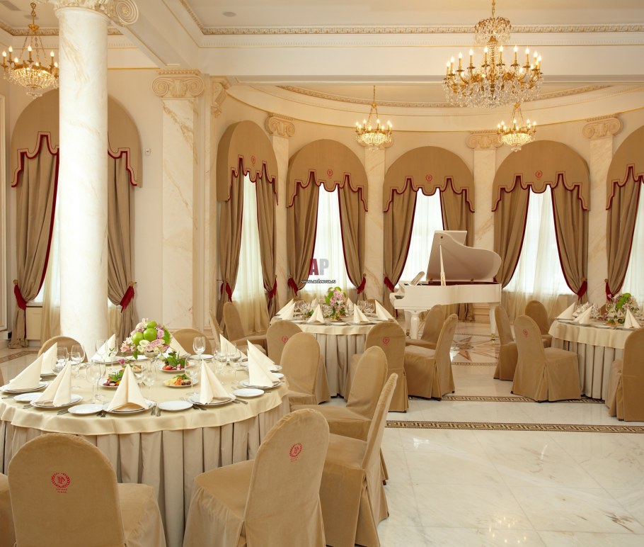 Портьеры для банкетного зала