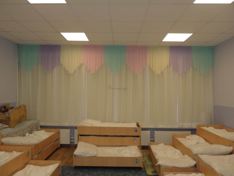 Бескаркасный модульный диван