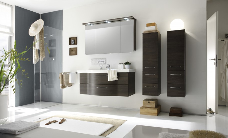 Мебель для ванной комнаты черный глянец