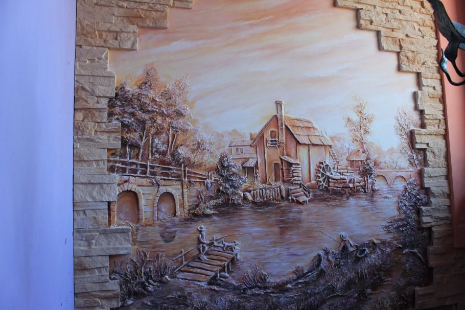 Рельефная роспись стен