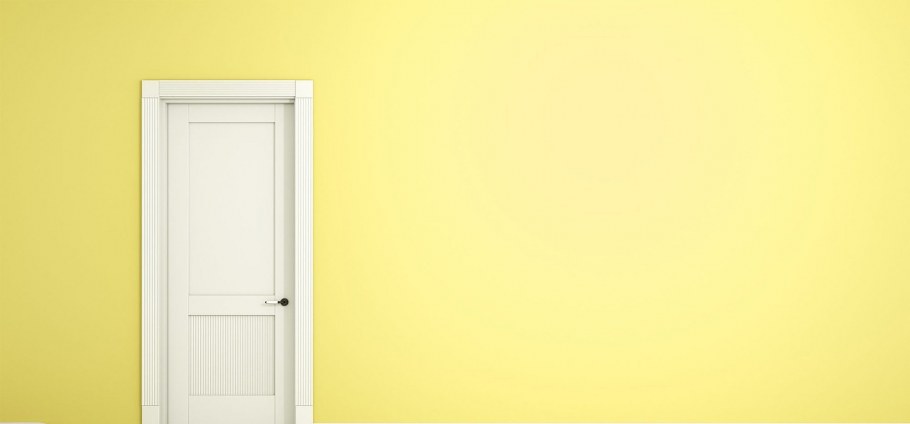 Межкомнатные двери желтого цвета
