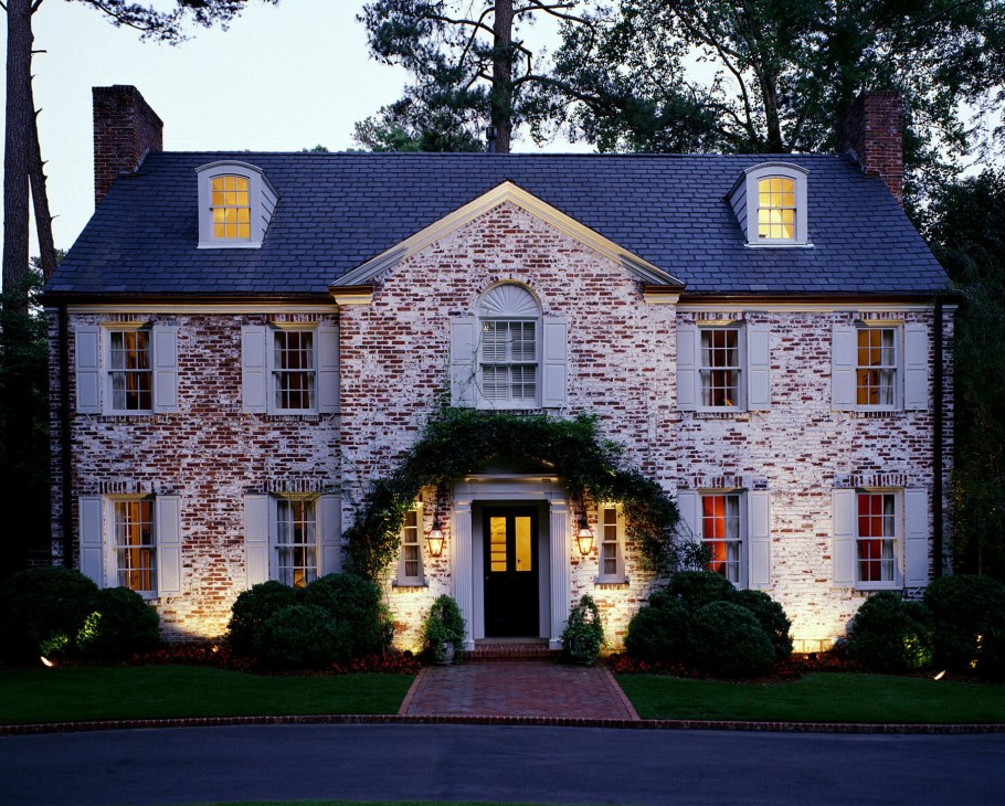 Colonial Revival Style