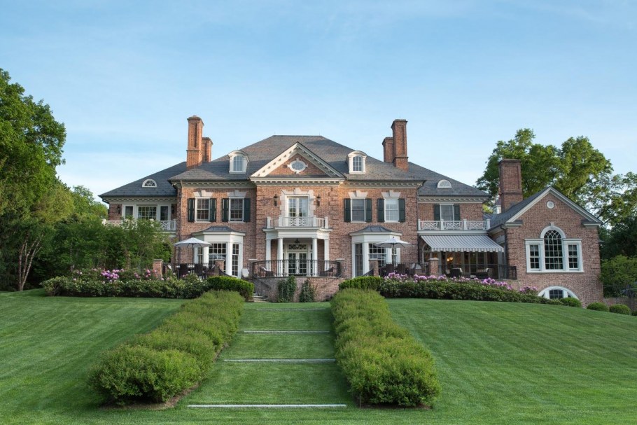 Каменный дом Тюдор