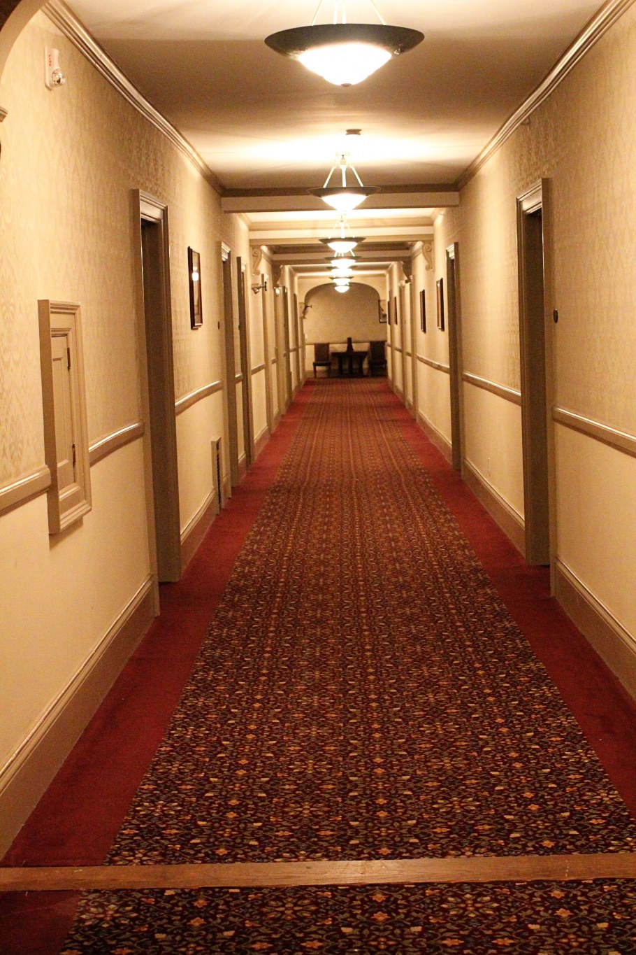 Сияние фильм 1980 коридор