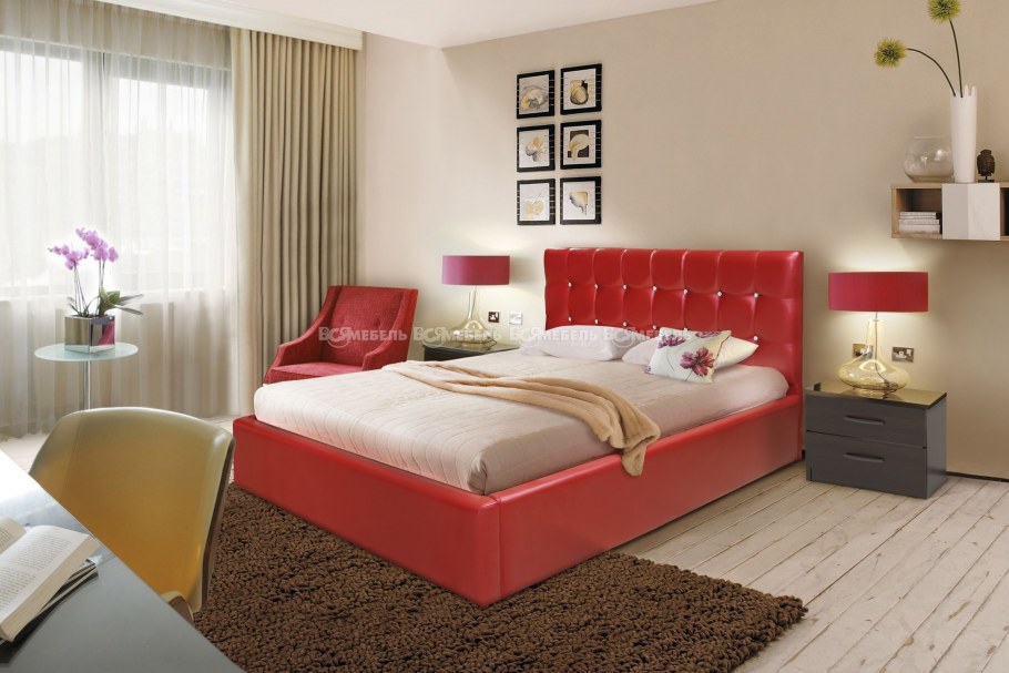 Спальня в бордовых тонах