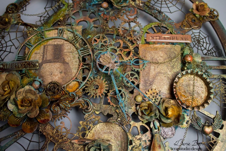 Венок из шестеренок