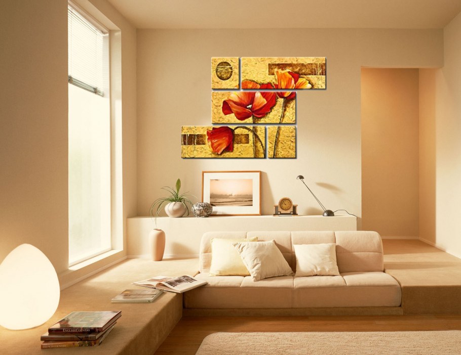 Интерьер комнаты с картиной