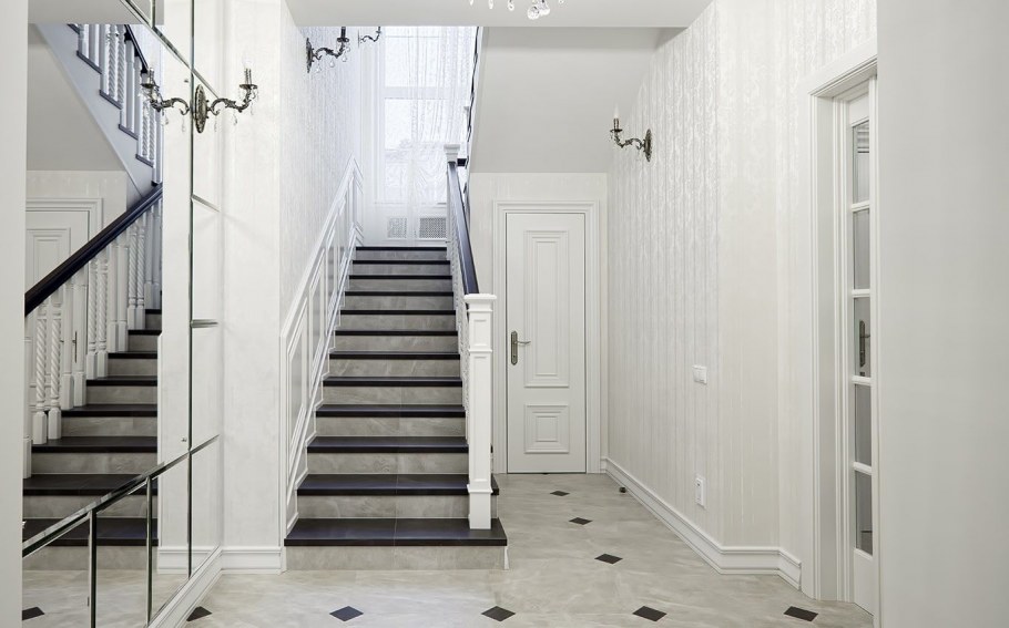 Лестница Мезон Хани