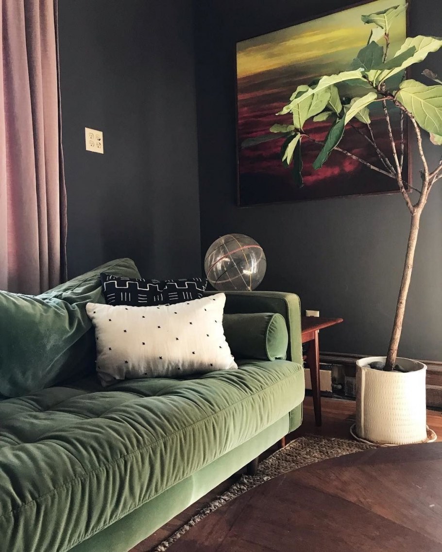 Интерьер спальни в болотных тонах