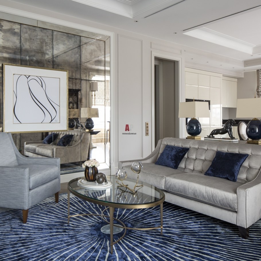 Черная люстра в интерьере