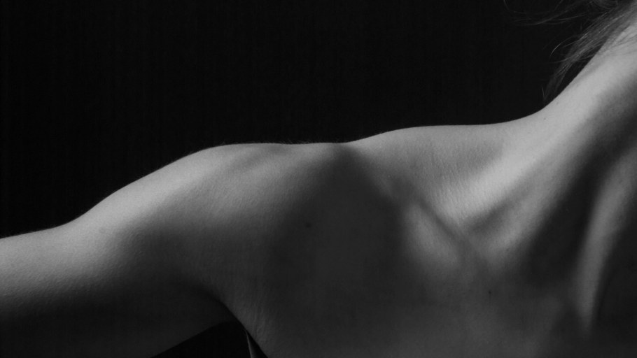 Жидкие обои для стен в спальню