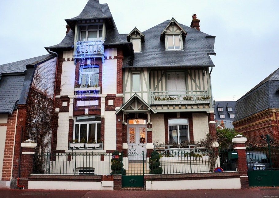 Довиль Трувиль поселок