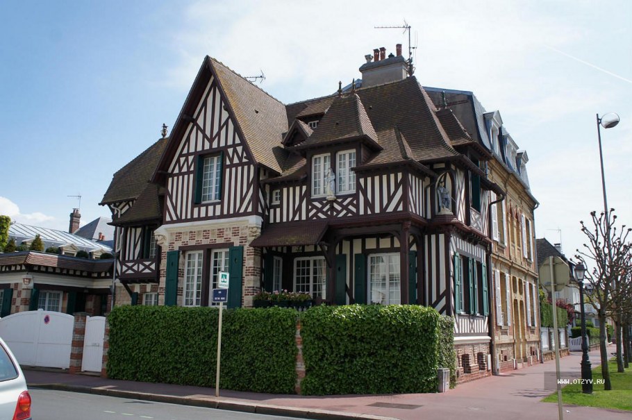 Довиль Трувиль