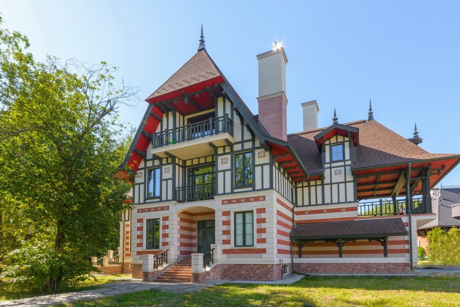 Минское шоссе сказочный домик