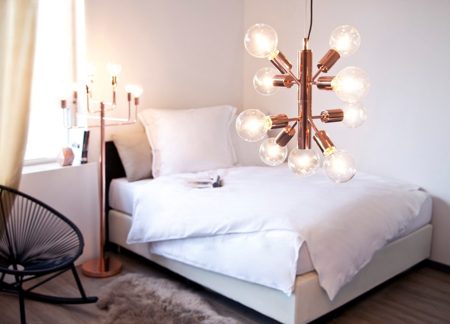 Торшеры в свою маленькую спальню