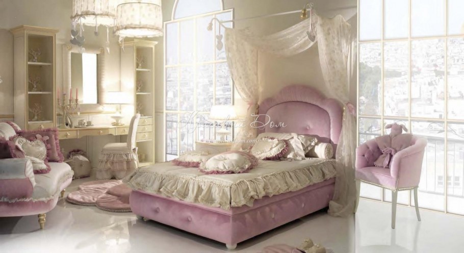Итальянская кровать для девочки