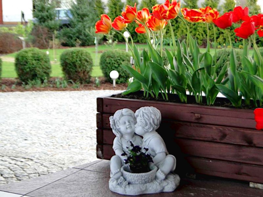 Вазоны для цветов для дачи