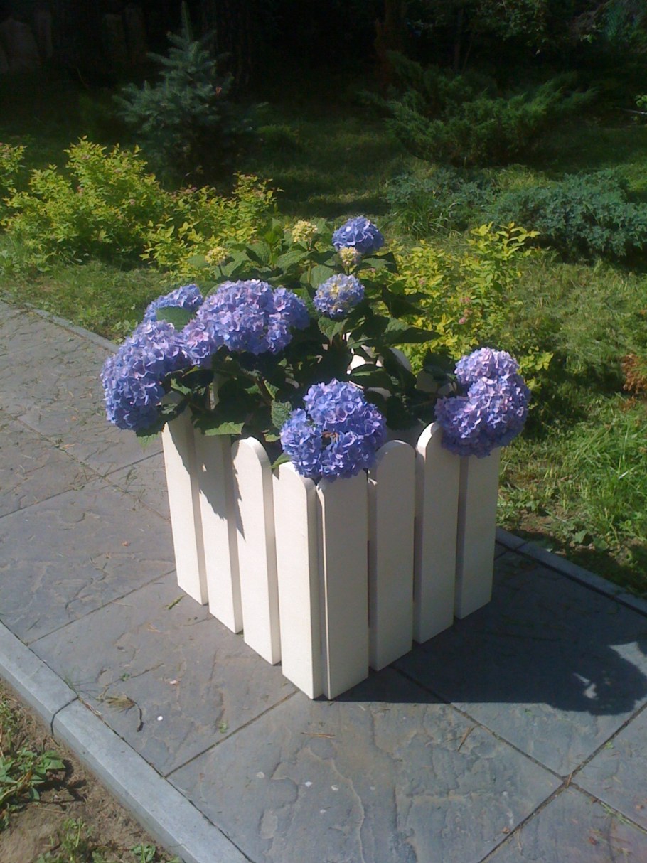 Вазоны и скульптуры для сада