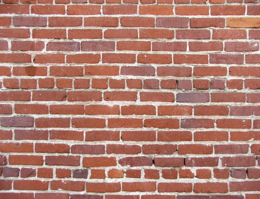 Кирпичная стена