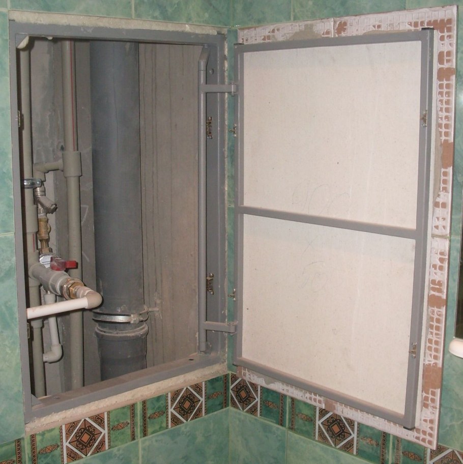 Потайной люк в ванной