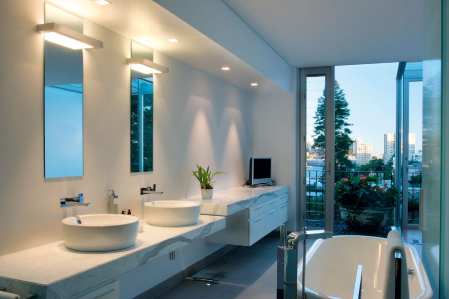 Светильники для ванной комнаты