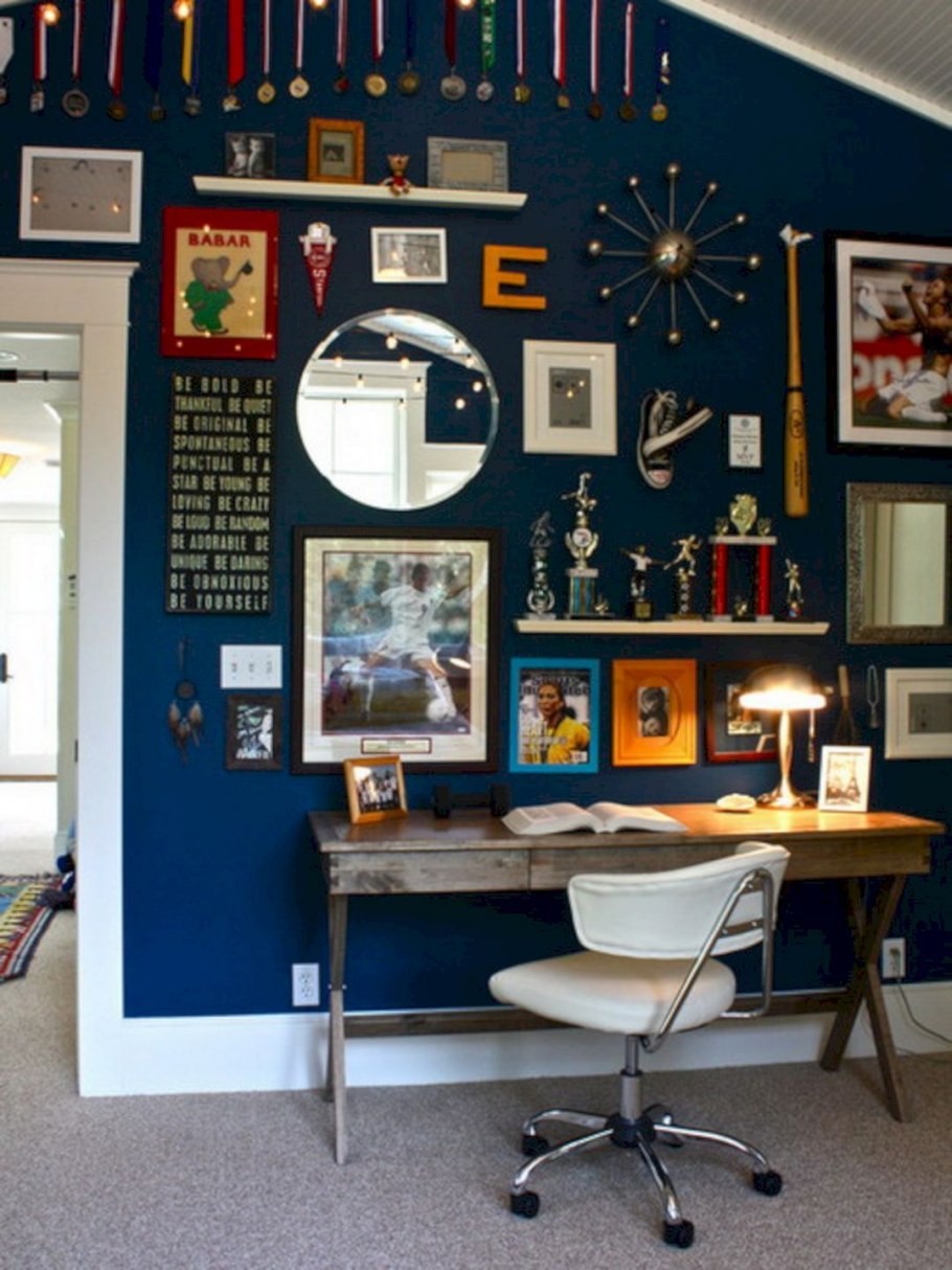 Декор стены у подростка мальчика