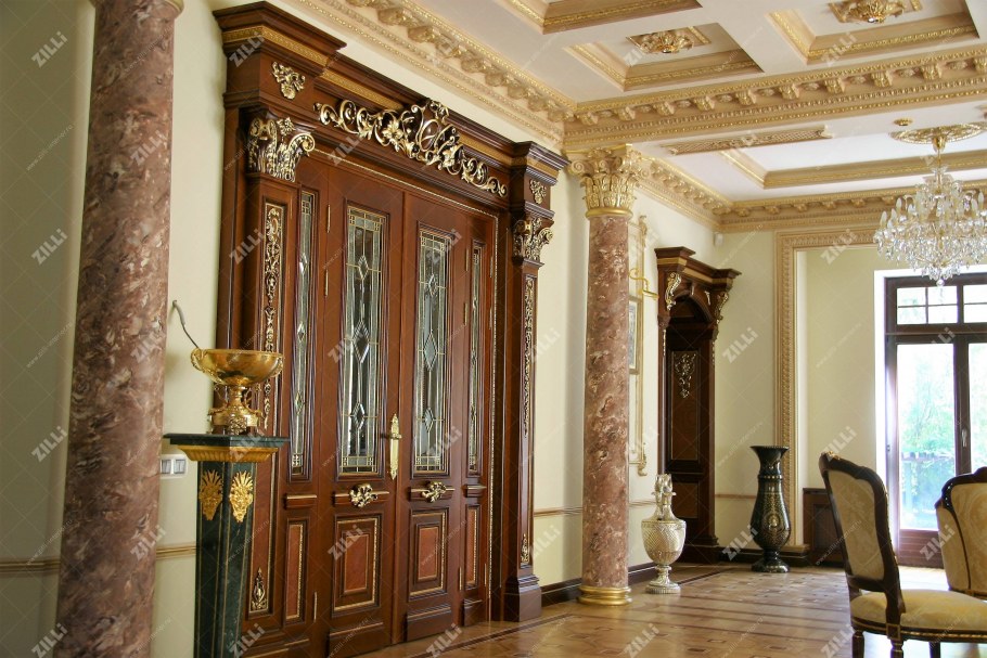 Колонны в классическом интерьере