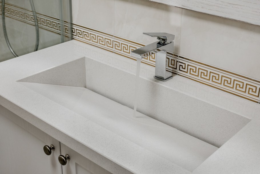 Пристеночный бортик "Rehau" RAUWALON 118 4200мм