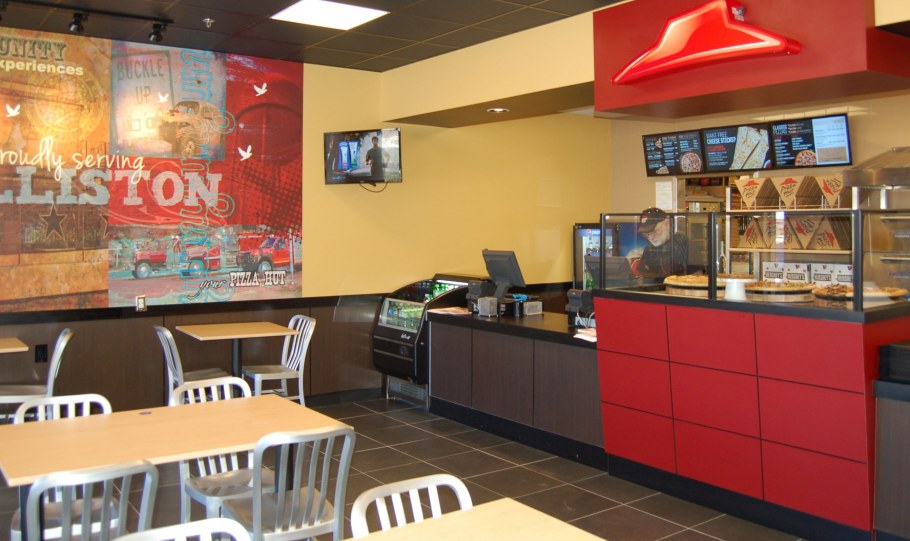 Pizza Hut интерьер