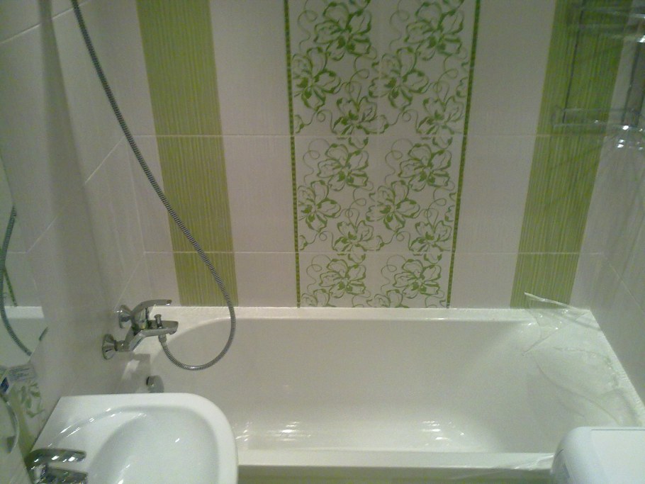 Обои для маленькой ванной комнаты