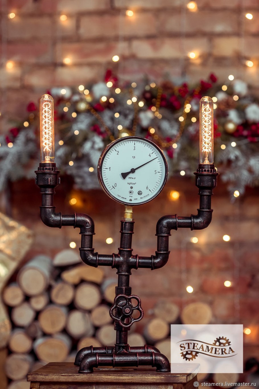 Светильник настенный из труб в стиле лофт