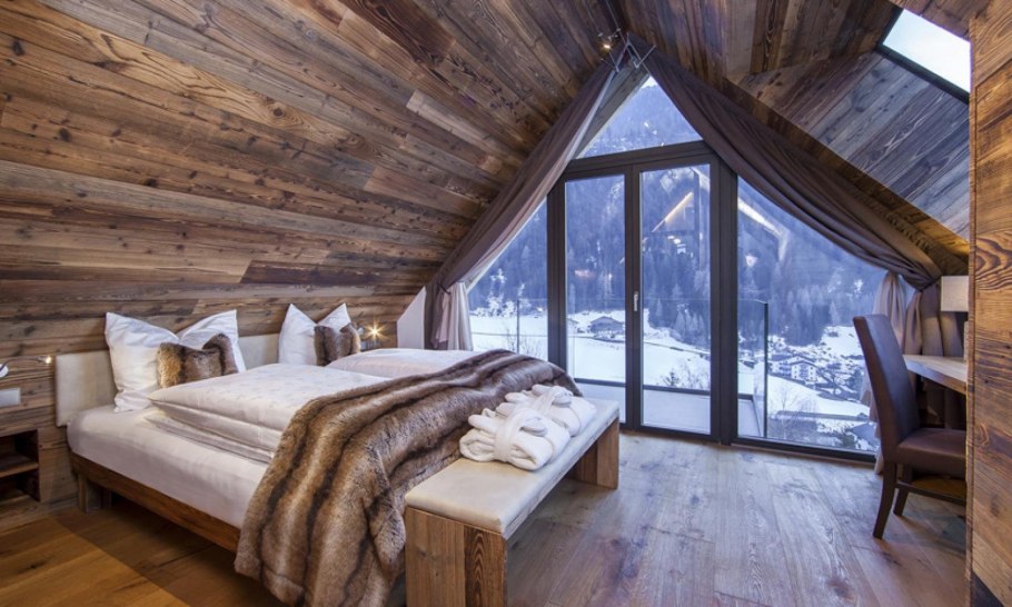 Спальня в стиле альпийского Шале