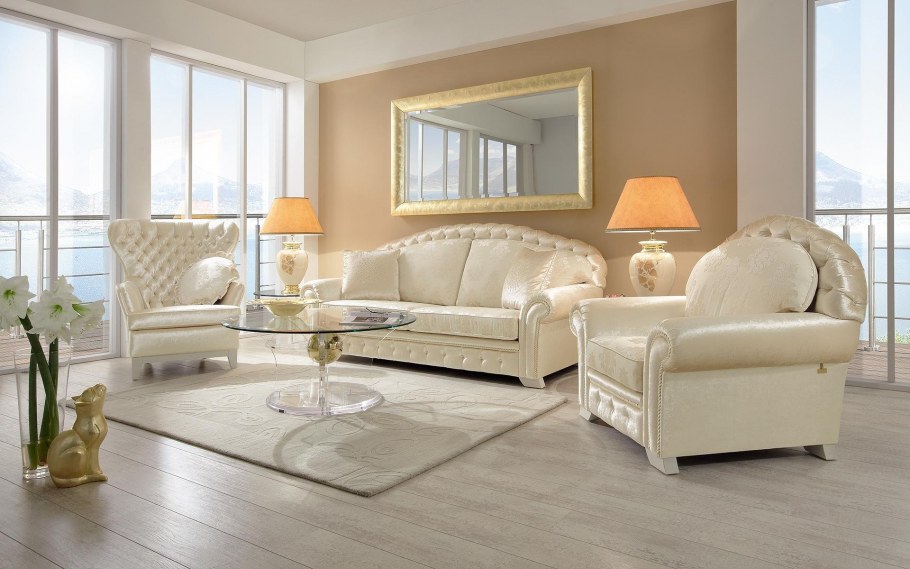 Бежевый диван в интерьере