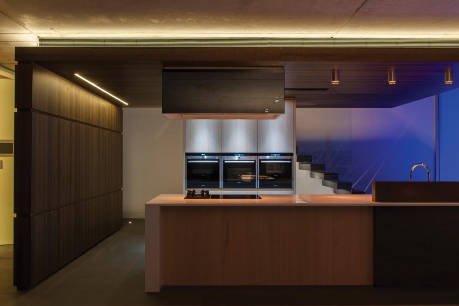 Кухни Минимализм с подсветкой
