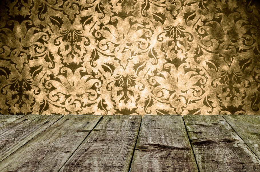 Современные обои под старину