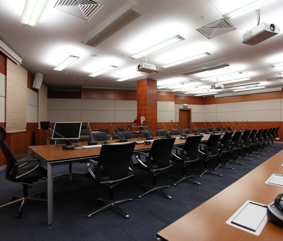 Зал заседаний в офисе