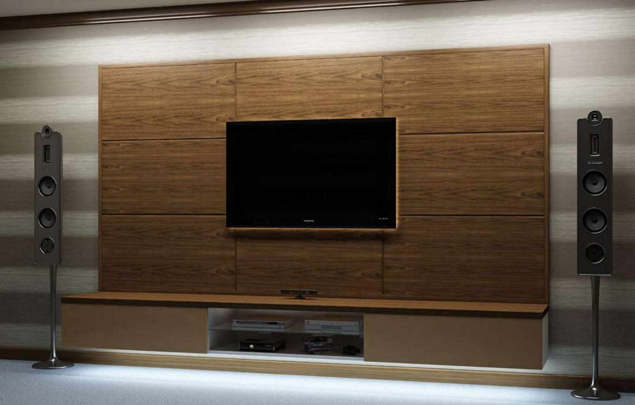 Панель под телевизор на стену