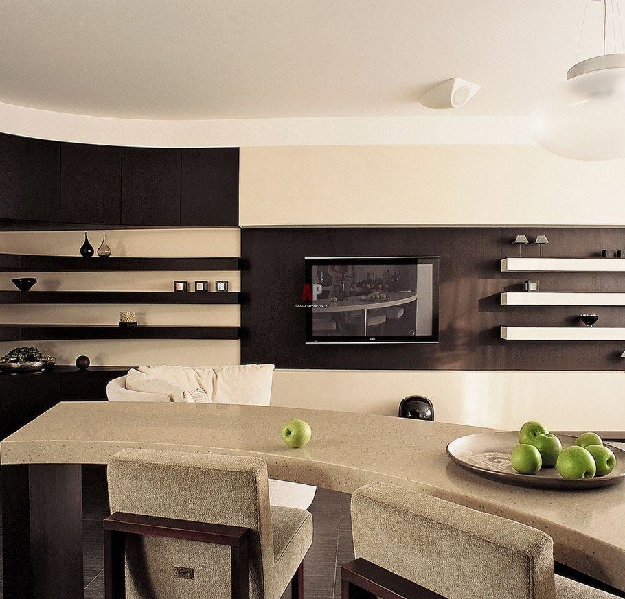 Современная кухня с телевизором