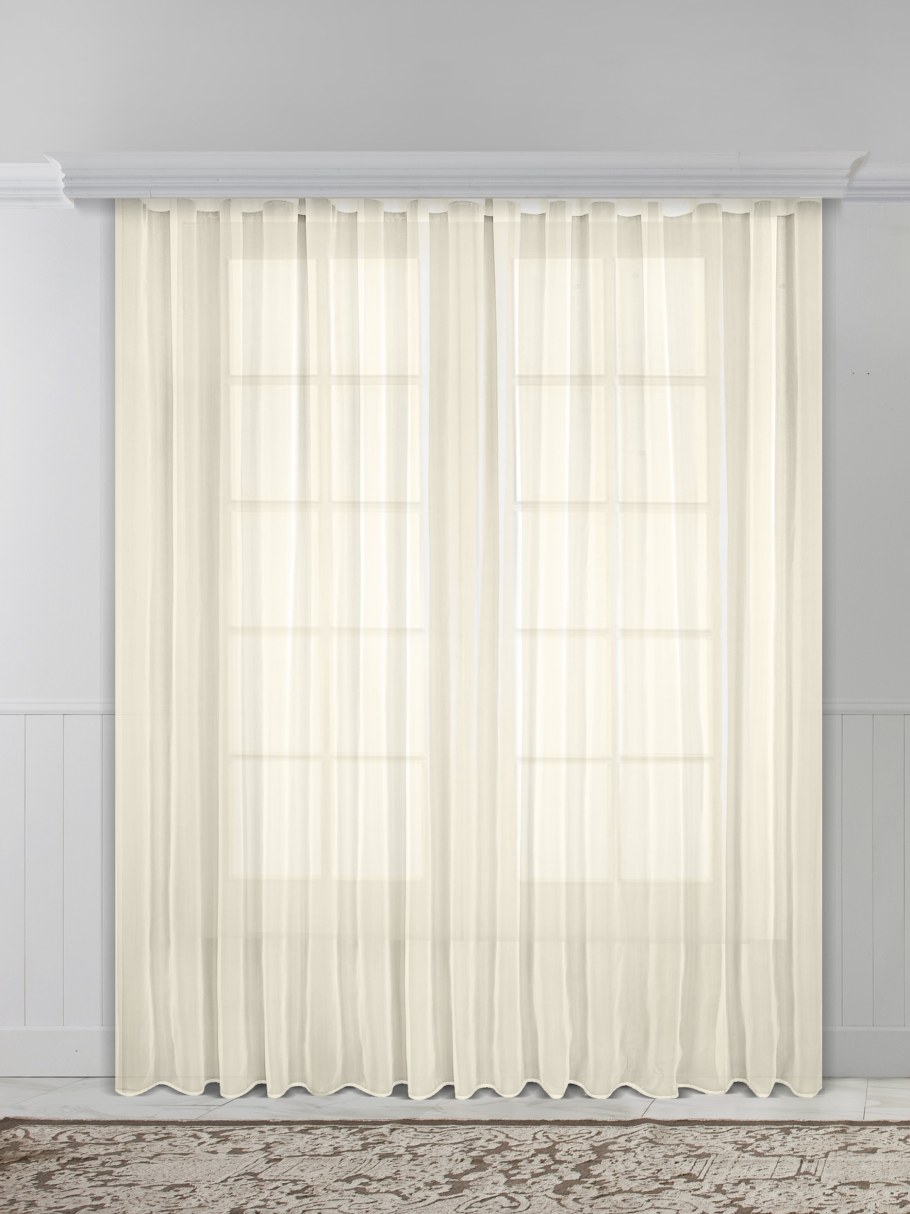 Белые шторы