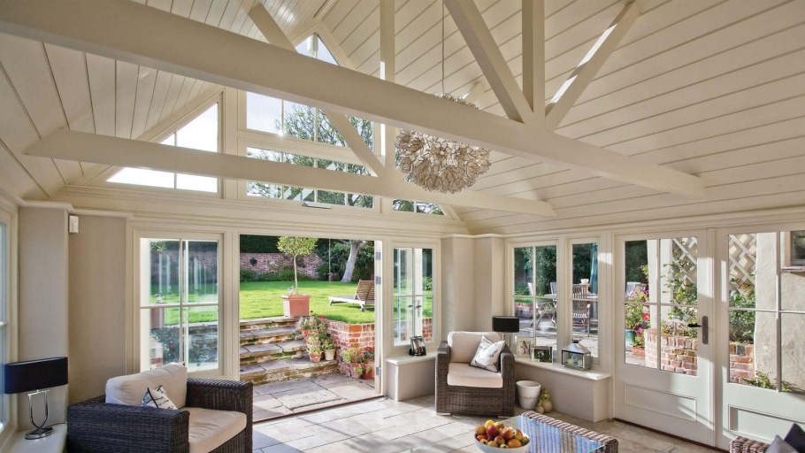 Интерьер маленькой веранды в стиле