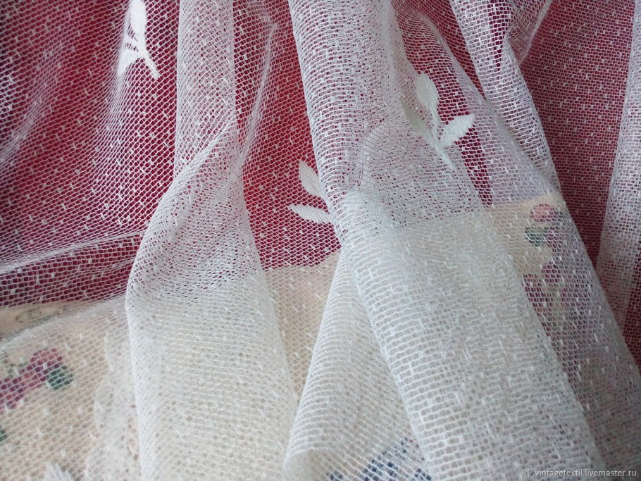 Тюль с горизонтальными полосами