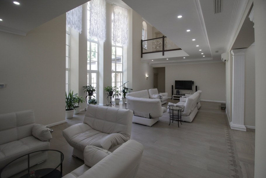 Двойной свет в доме