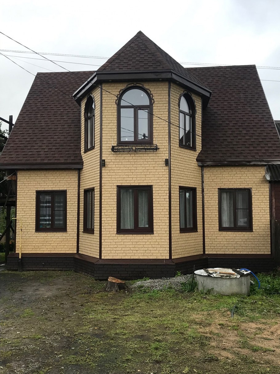 Сайдинг Стоун Хаус кирпич песочный