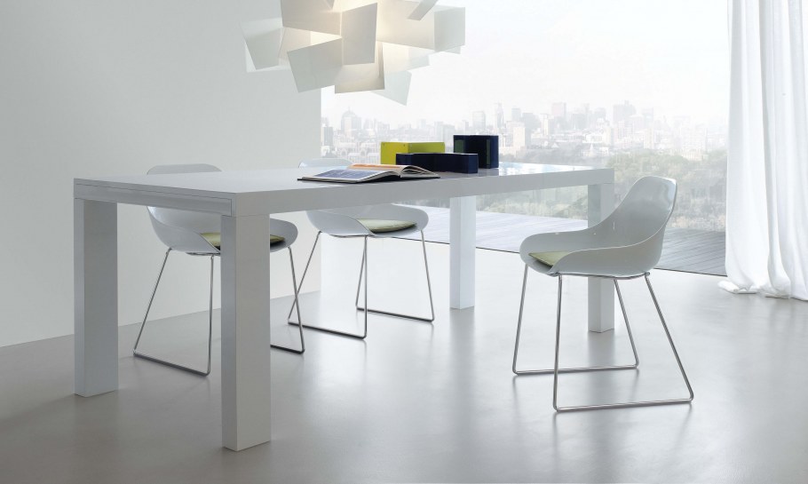 Стол и стулья в стиле Минимализм