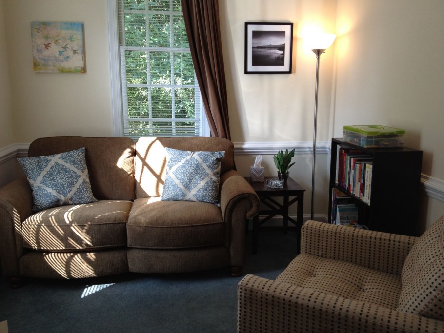 Кабинет психолога в эко стиле